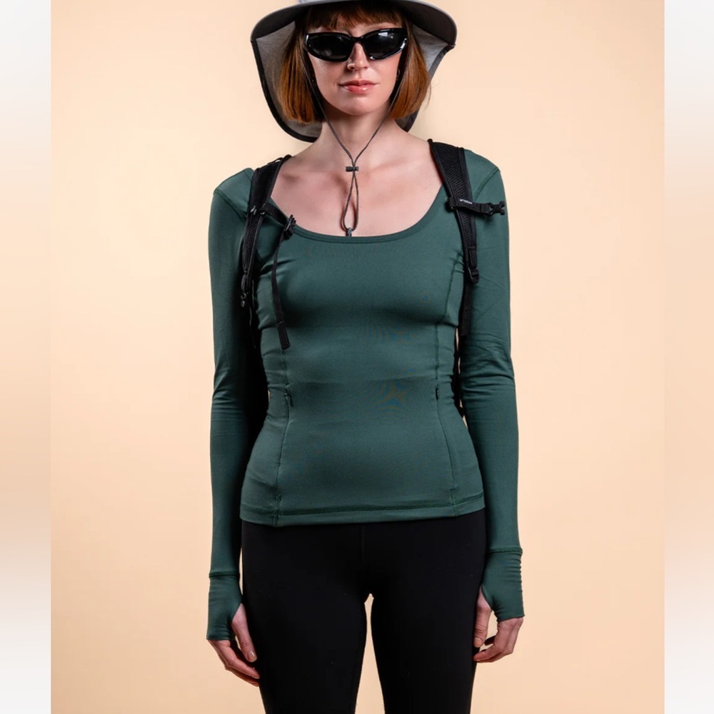 Wondery Outdoors Anza Long Sleeve Base Layer NWT
